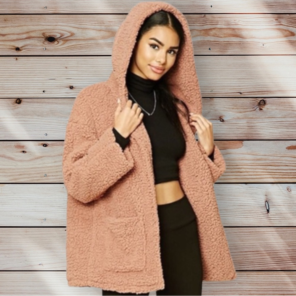 FOREVER 21 SUPER WARM & CUZY TEDDY JACKET! - Picture 1 of 5